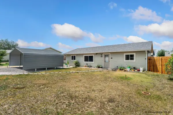 1122 Ashford Dr, Cheyenne, WY 82007