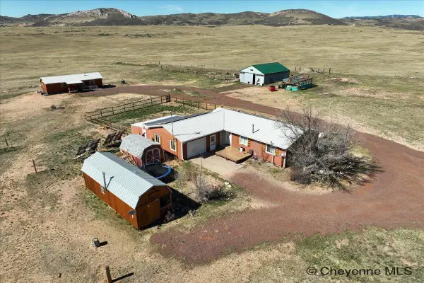 709 Valley View Dr, Cheyenne, WY 82009