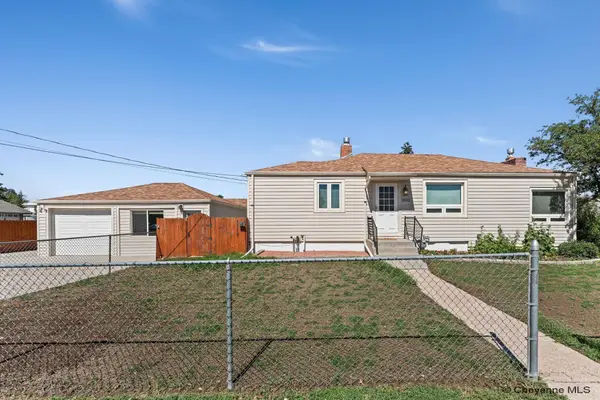 2002 S 3rd Ave, Cheyenne, WY 82007