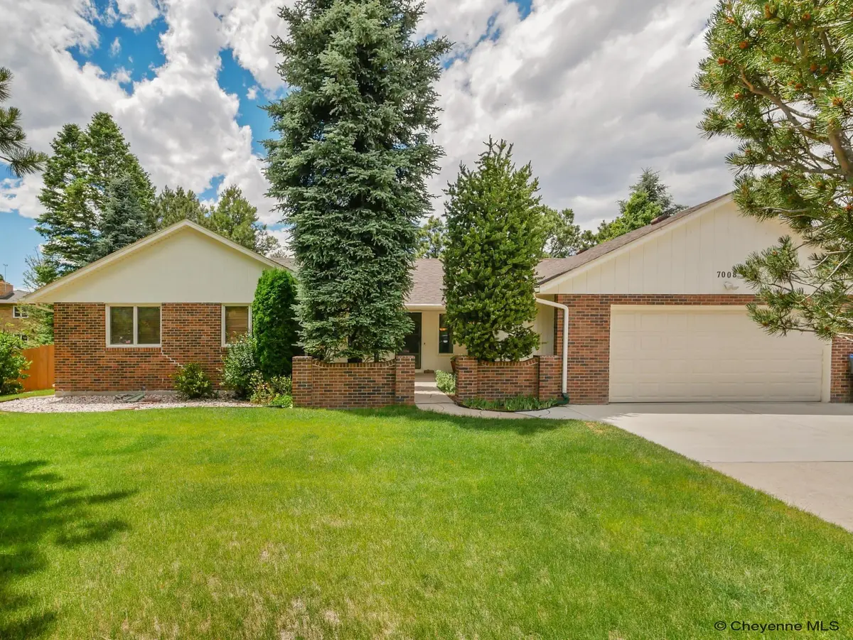 7008 Tumbleweed Dr, Cheyenne, WY 82009 - #1