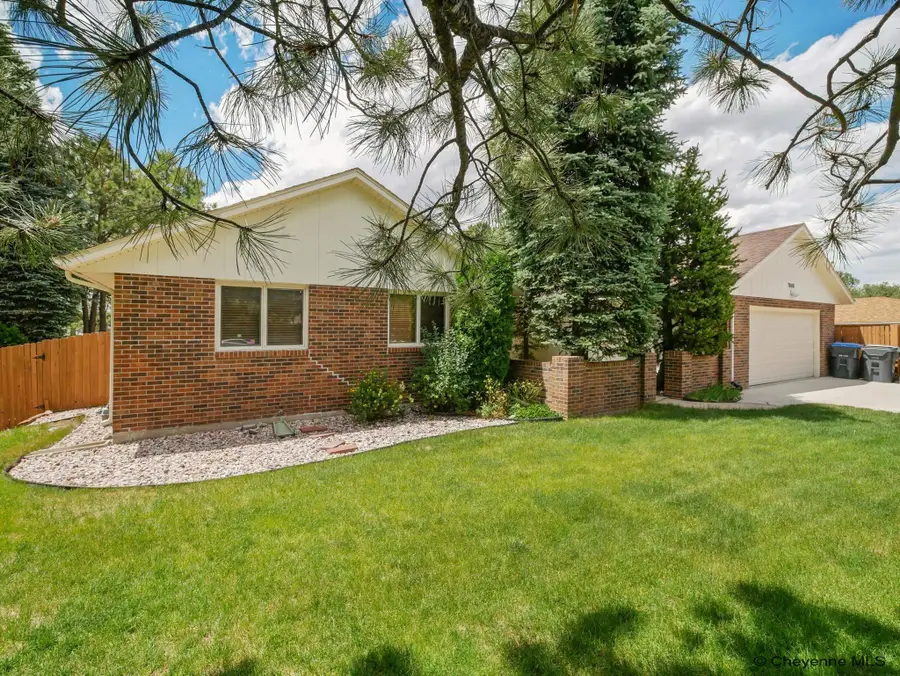 7008 Tumbleweed Dr, Cheyenne, WY 82009 - #2