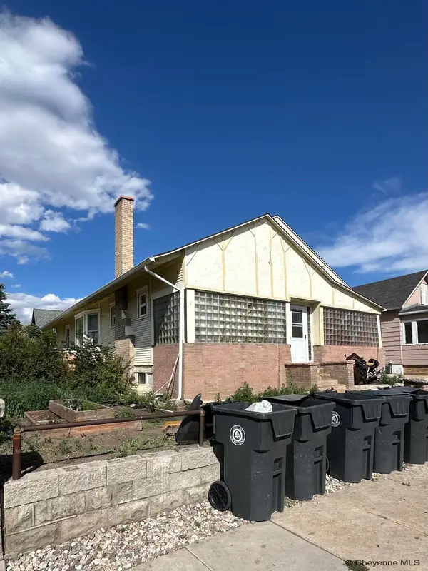 1621 Evans Ave, Cheyenne, WY 82001