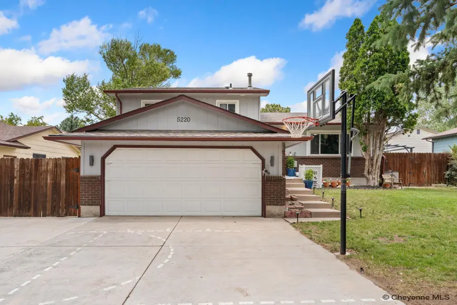 5220 Bowie Dr, Cheyenne, WY 82009 - #2