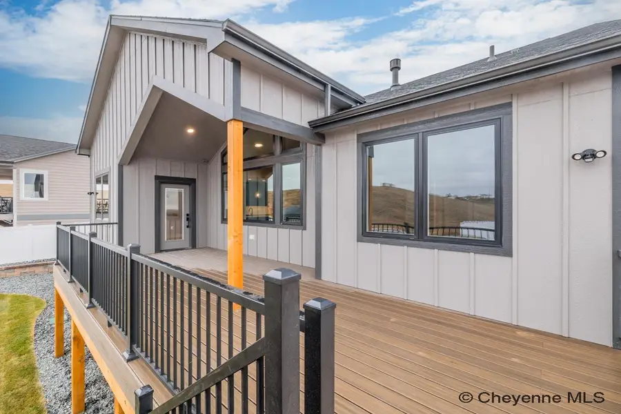 5116 Lasso Dr, Cheyenne, WY 82009 - #3