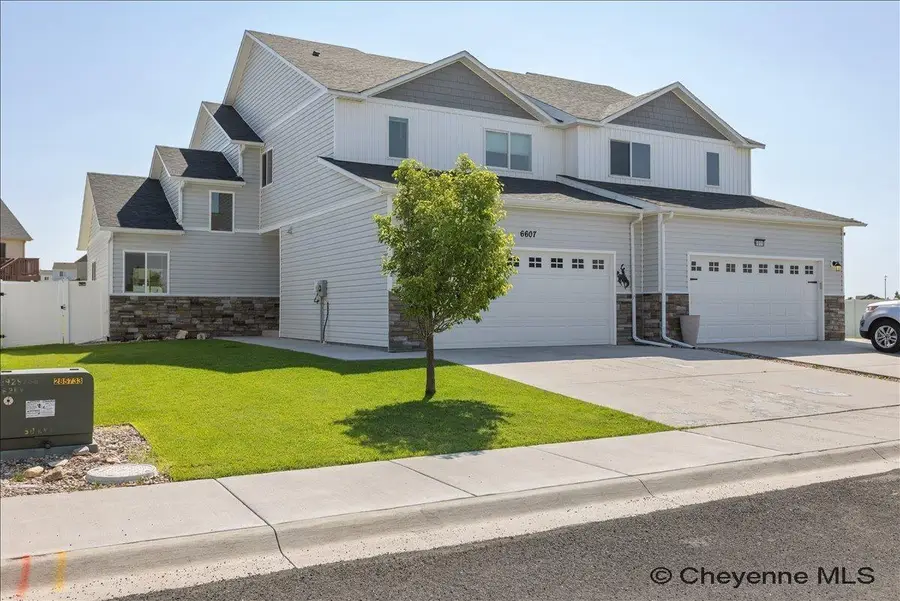 6607 Kicking Horse Ct, Cheyenne, WY 82001 - #2
