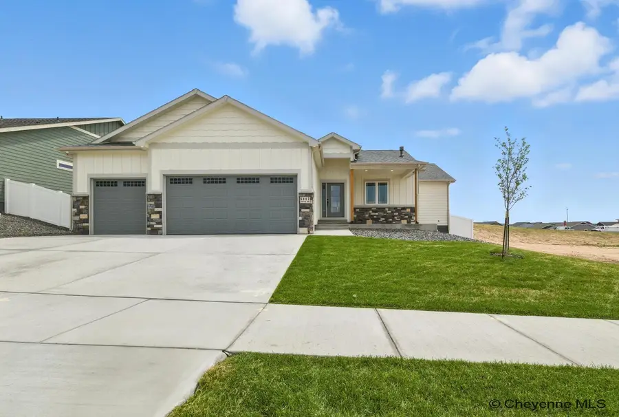 7205 Amberjack Dr, Cheyenne, WY 82009 - #3