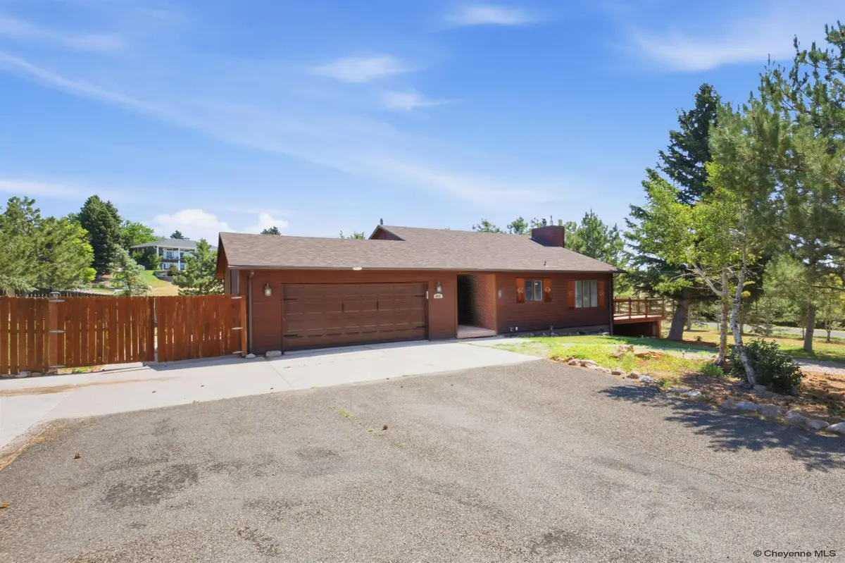 6618 Prairie Hills Dr, Cheyenne, WY 82009 - #1