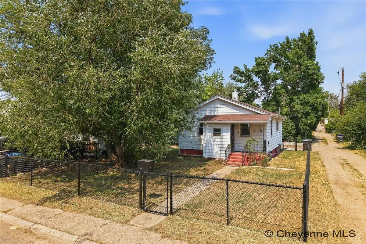 2315 Bradley Ave, Cheyenne, WY 82001 - #1