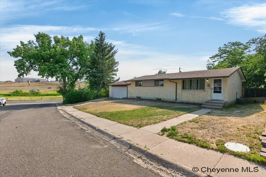4902 Nimmo Dr, Cheyenne, WY 82009 - #3
