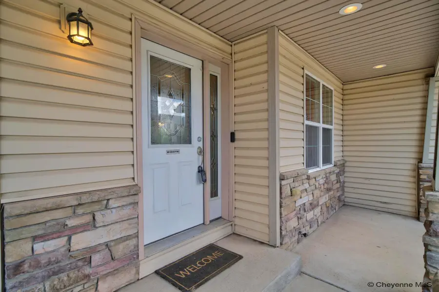 4800 Garnet Way, Cheyenne, WY 82009 - #2