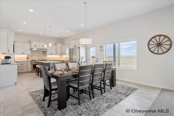 1472 Scenic Ridge Dr, Cheyenne, WY 82009