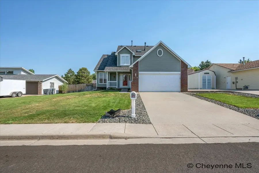 210 Comanche Dr, Cheyenne, WY 82009 - #3
