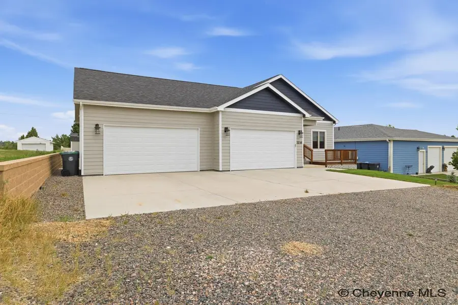 3216 Land Ct, Cheyenne, WY 82001 - #2