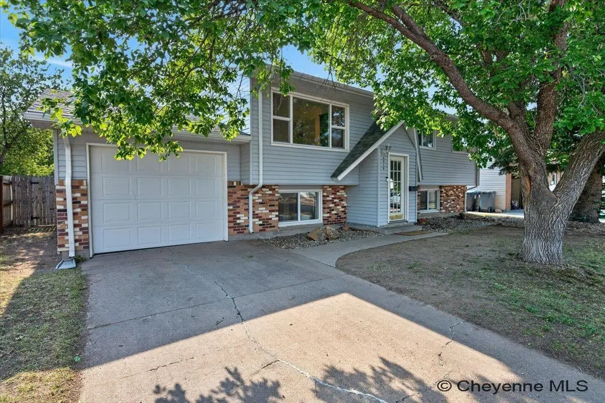 6919 Bonneville Pl, Cheyenne, WY 82009 - #1