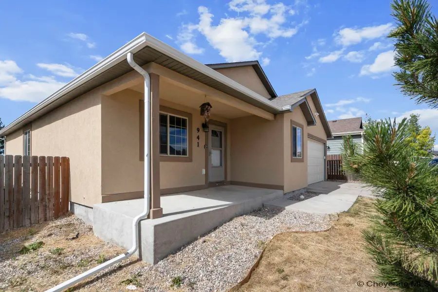 941 Ballad Ln, Cheyenne, WY 82007 - #2