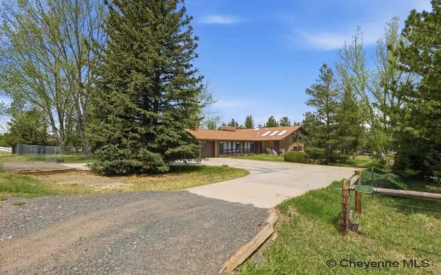 1112 Laughlin Rd, Cheyenne, WY 82009 - #2