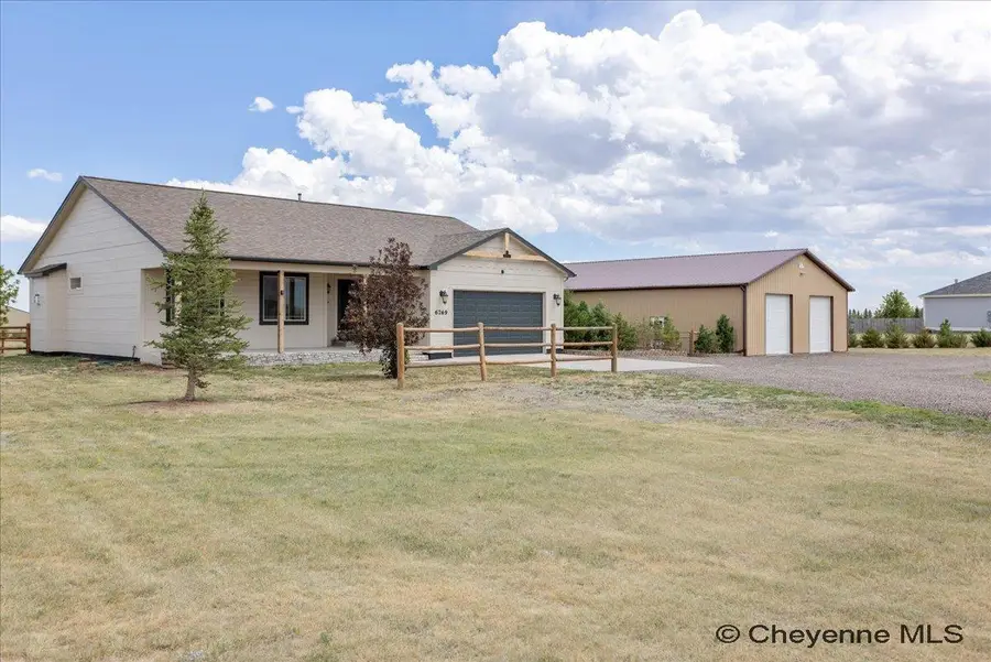 6769 Spencer Dr, Cheyenne, WY 82007 - #2