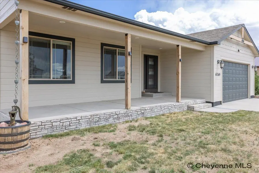 6769 Spencer Dr, Cheyenne, WY 82007 - #3