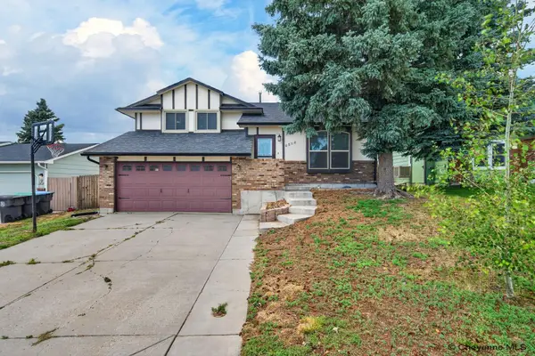 4512 El Camino Dr, Cheyenne, WY 82001
