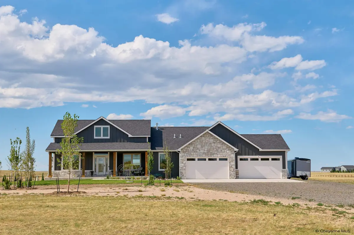 3010 Crazy Horse Rd, Cheyenne, WY 82009 - #1