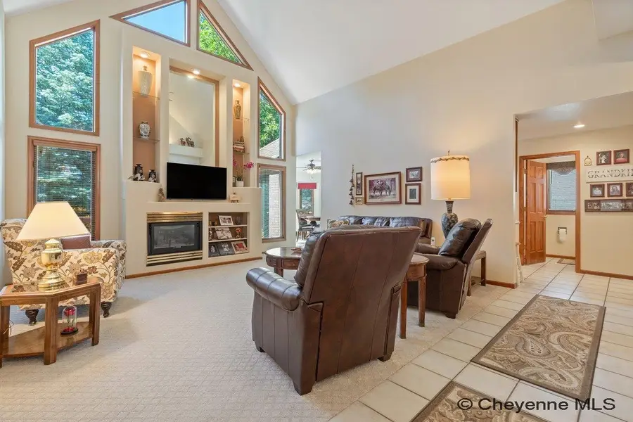 727 Cypress Ln, Cheyenne, WY 82009 - #2
