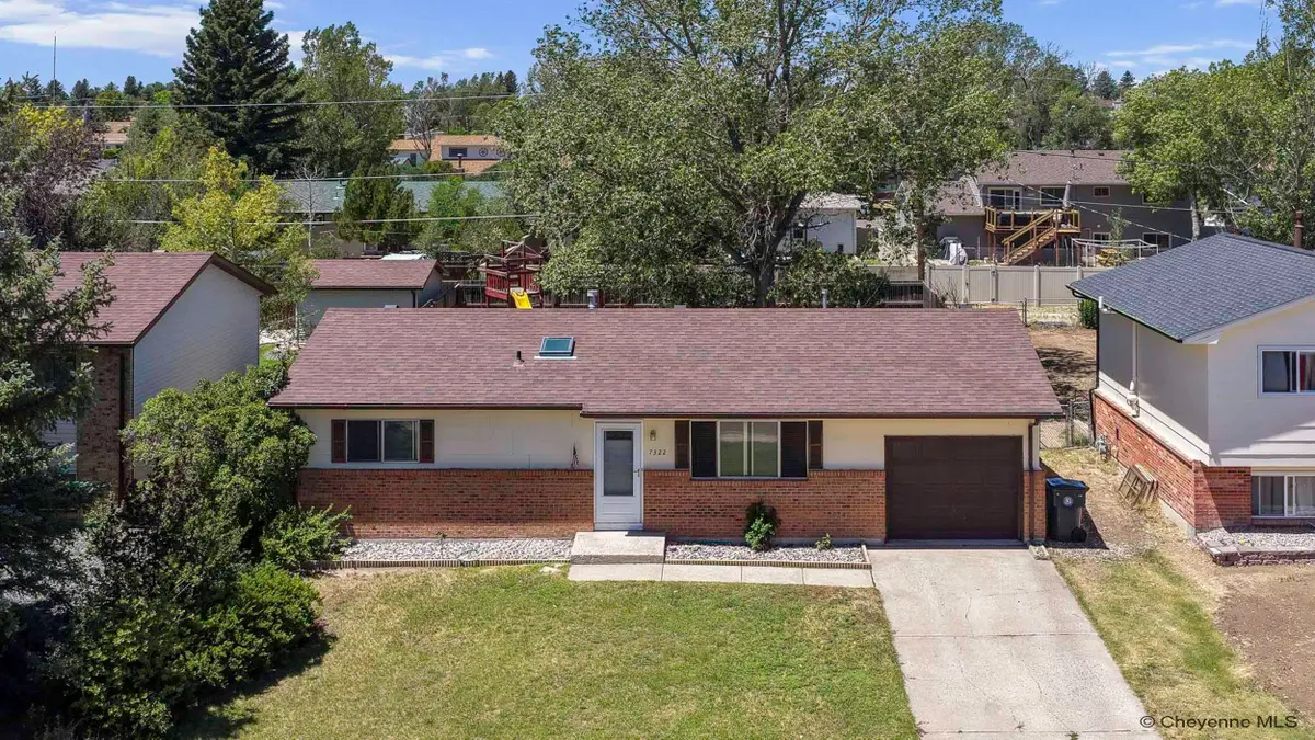7322 Windsor Blvd, Cheyenne, WY 82009 - #1