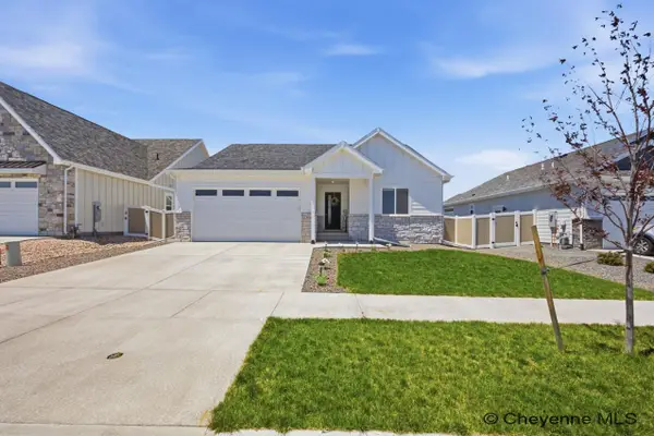 2306 Ledoux Dr, Cheyenne, WY 82007