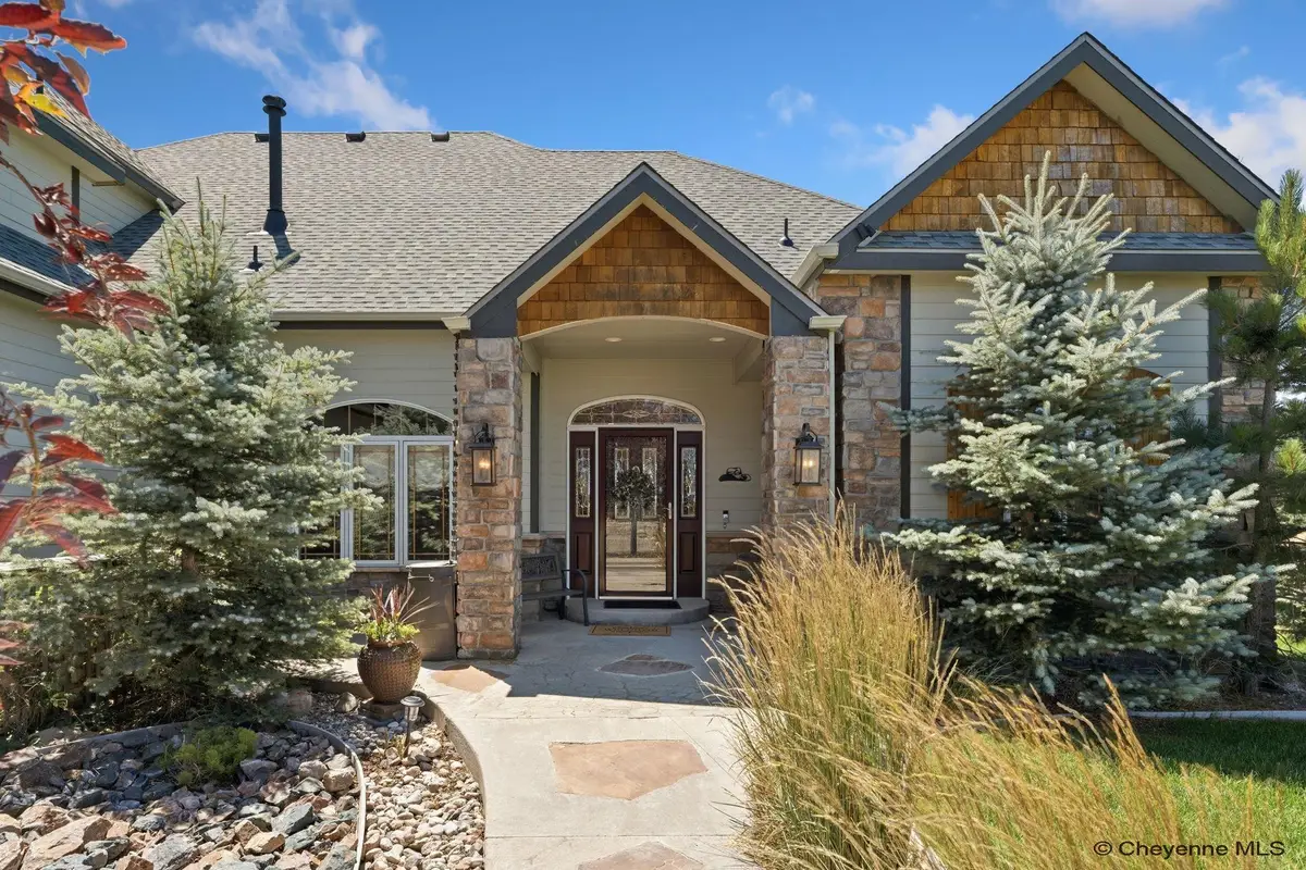 2533 Moonlight Ct, Cheyenne, WY 82001 - #1