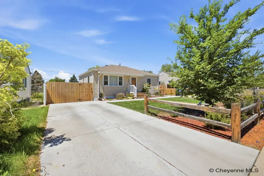 3340 Alexander Ave, Cheyenne, WY 82001 - #2