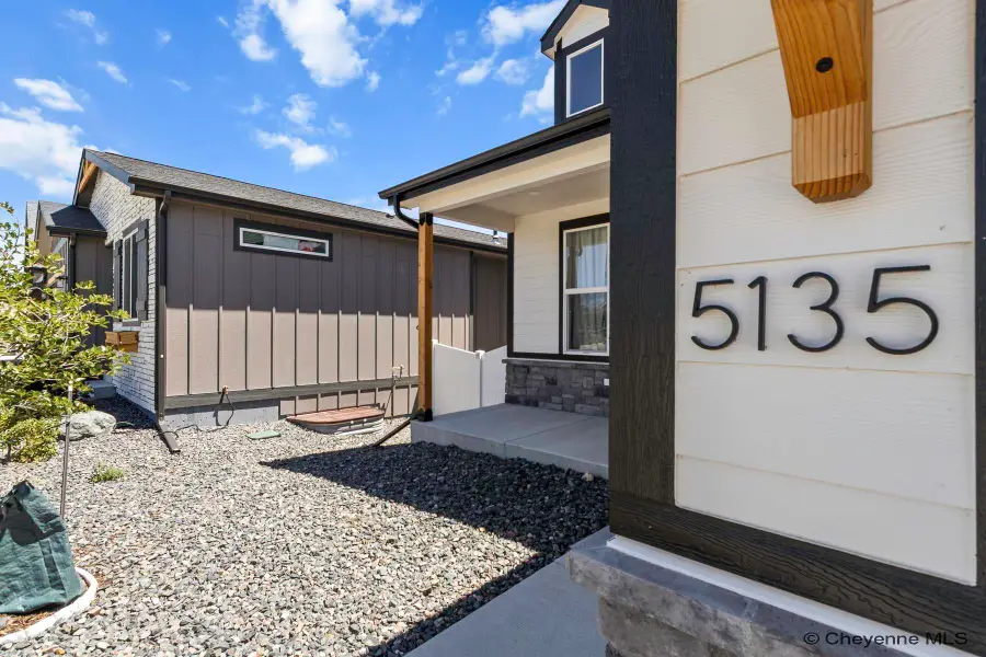 5135 Carla Dr, Cheyenne, WY 82009 - #3