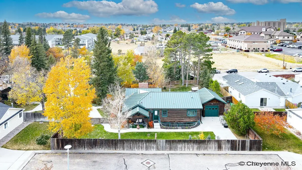 5907 Townsend Pl, Cheyenne, WY 82009 - #1
