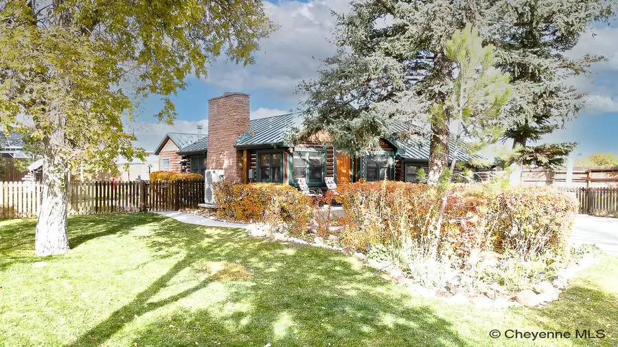 5907 Townsend Pl, Cheyenne, WY 82009 - #2
