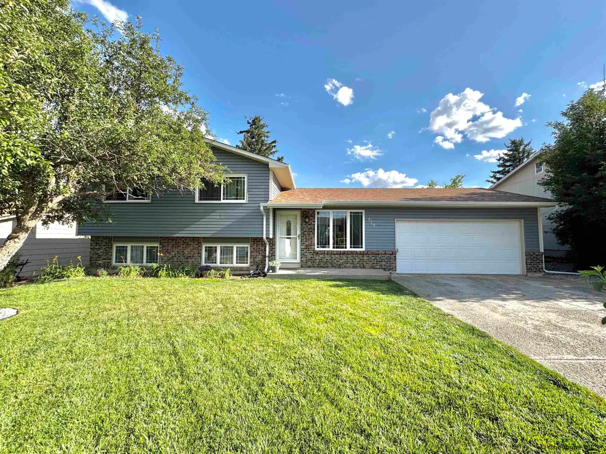 429 Sierra Dr, Cheyenne, WY 82009 - #1