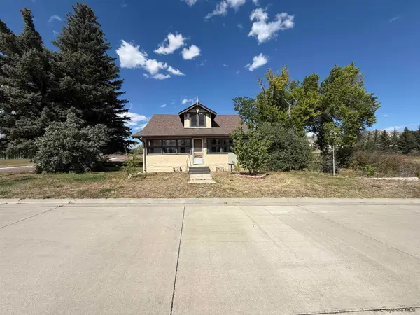 202 5th St, Chugwater, WY 82210