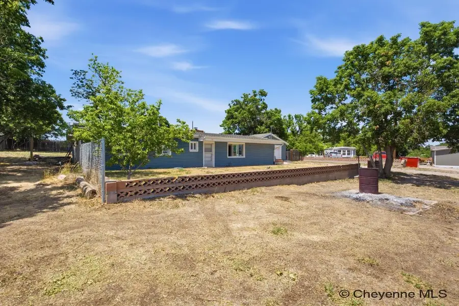 403 Walker Ln, Cheyenne, WY 82007 - #3