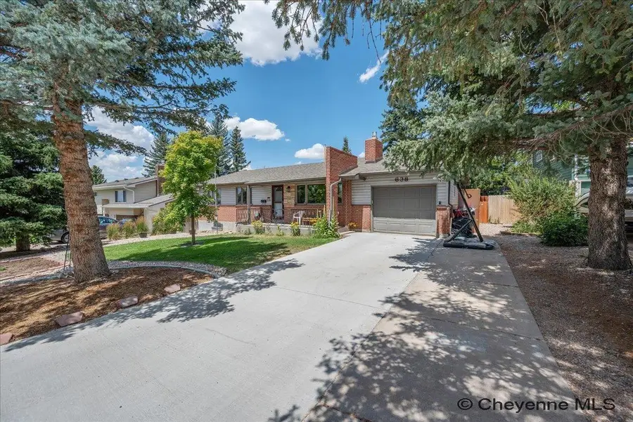638 Hirst St, Cheyenne, WY 82009 - #3