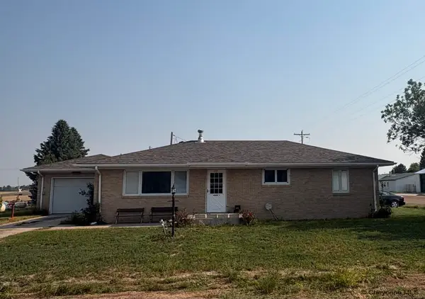 117 2nd Ave, Albin, WY 82050