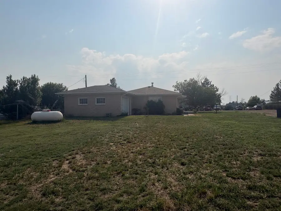 117 2nd Ave, Albin, WY 82050 - #3