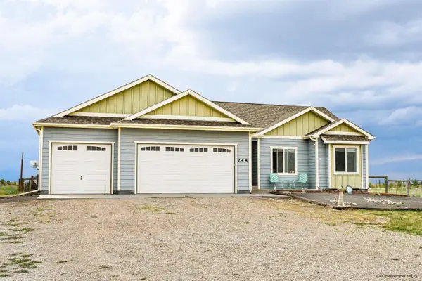248 F Quarter Circle Loop, Cheyenne, WY 82007