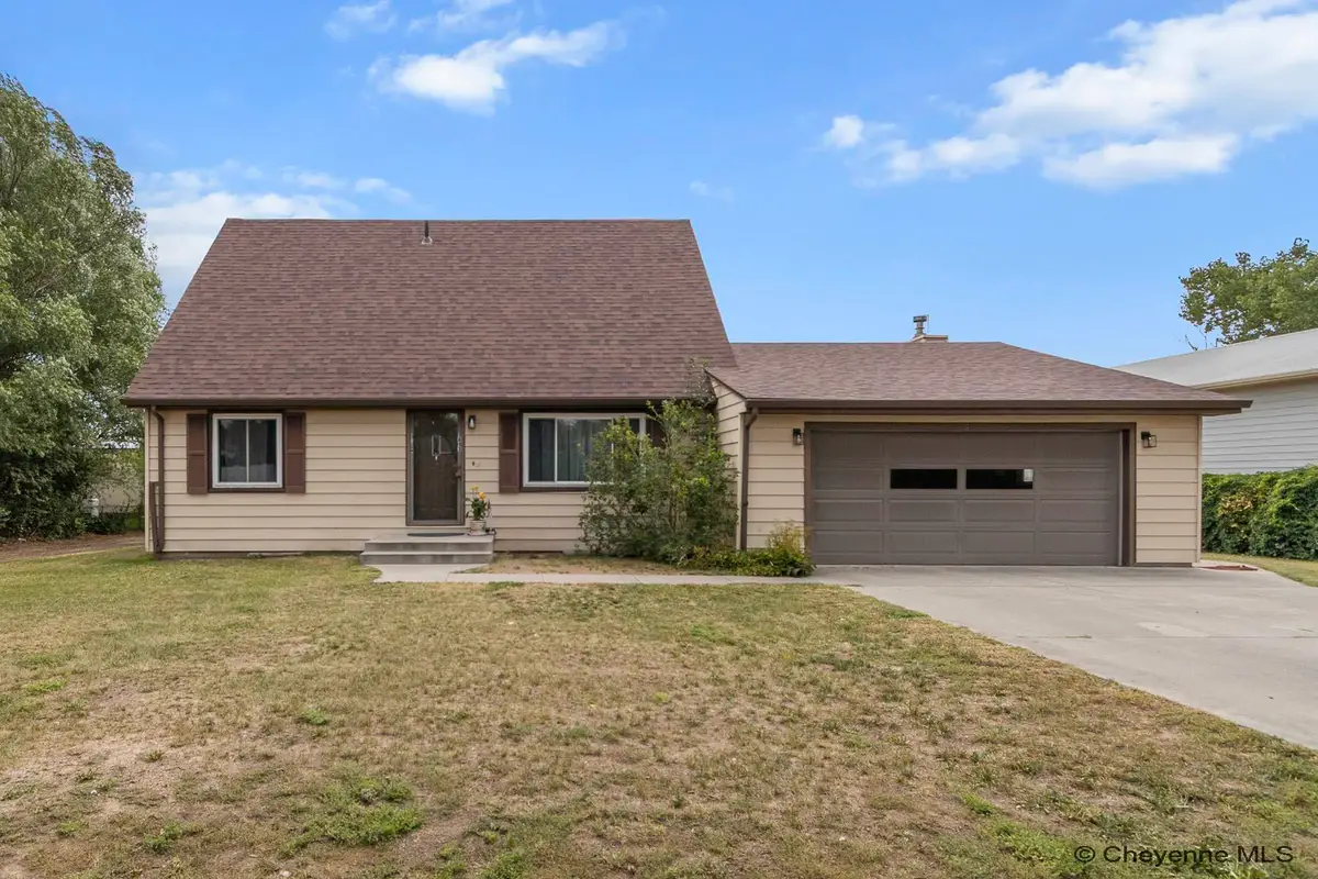 1813 S 2nd Ave, Cheyenne, WY 82007-3351 - #1