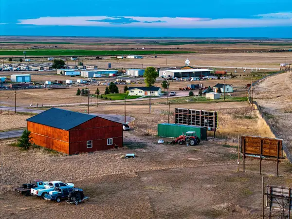 708 E 6th St, Pine Bluffs, WY 82082