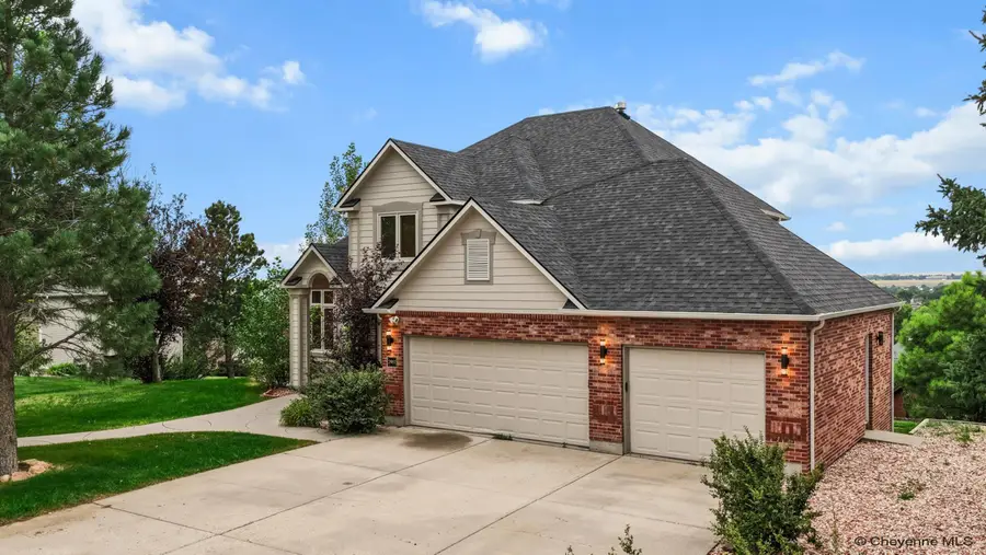 2957 Thomas Rd, Cheyenne, WY 82009 - #2