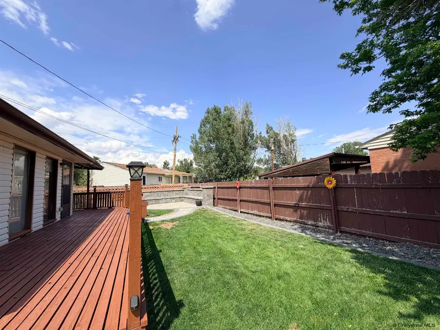 907 Baldwin Dr, Cheyenne, WY 82001 - #3