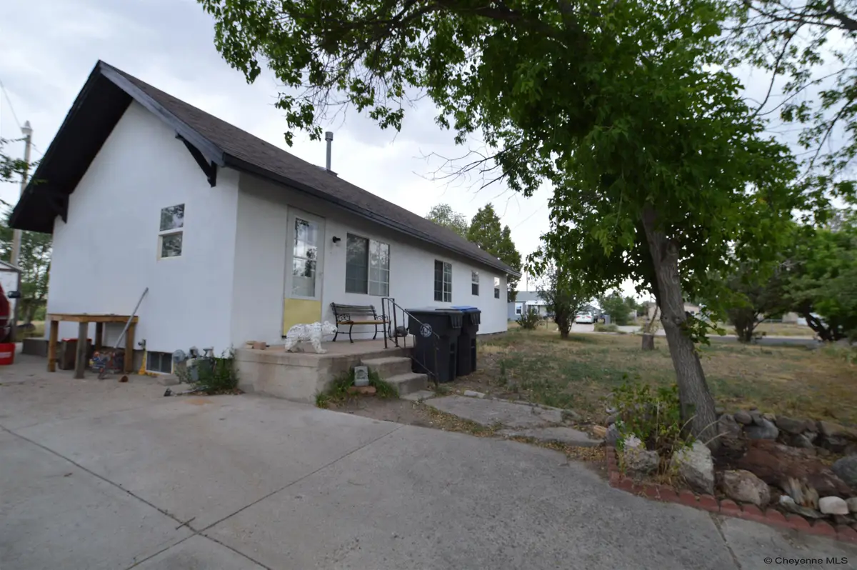 817 & 819 W 9th St, Cheyenne, WY 82007 - #1