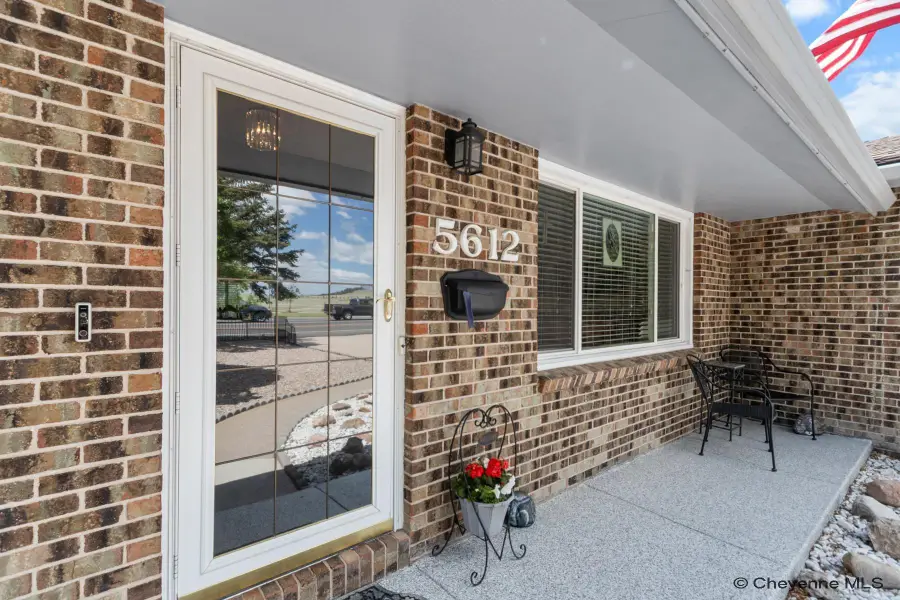5612 Powderhouse Rd, Cheyenne, WY 82009 - #2