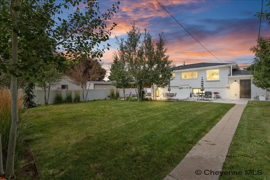 1513 Monroe Ave, Cheyenne, WY 82001 - #2