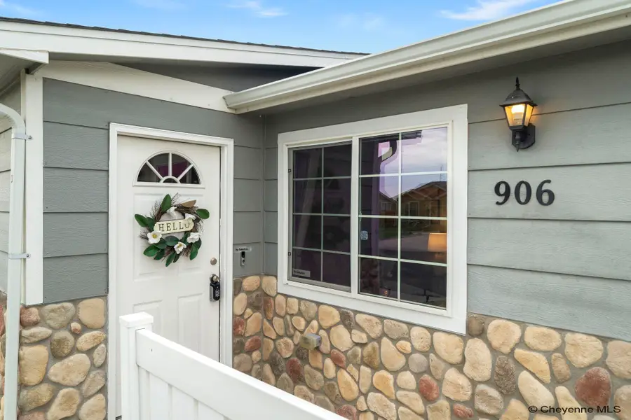 906 Sonata Ln, Cheyenne, WY 82007 - #2