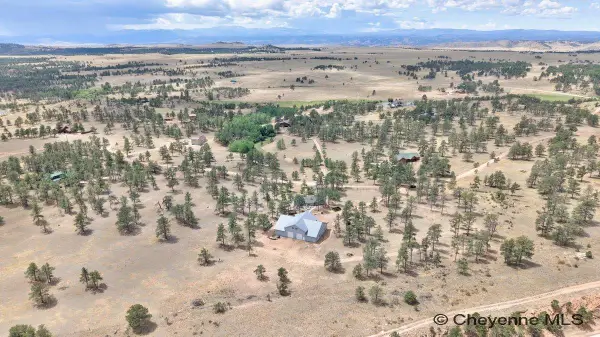 200 Alta Vista Rd, Granite Canon, WY 82059