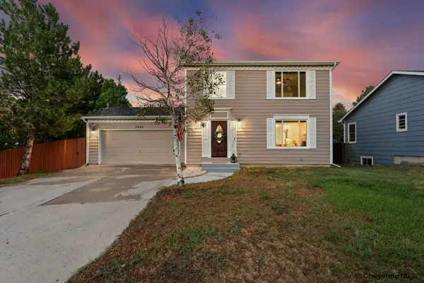 5225 Sunset Dr, Cheyenne, WY 82009