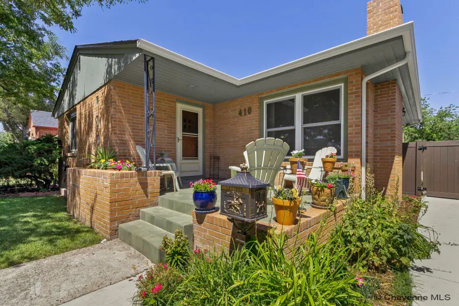 410 W 2nd Ave, Cheyenne, WY 82001 - #3